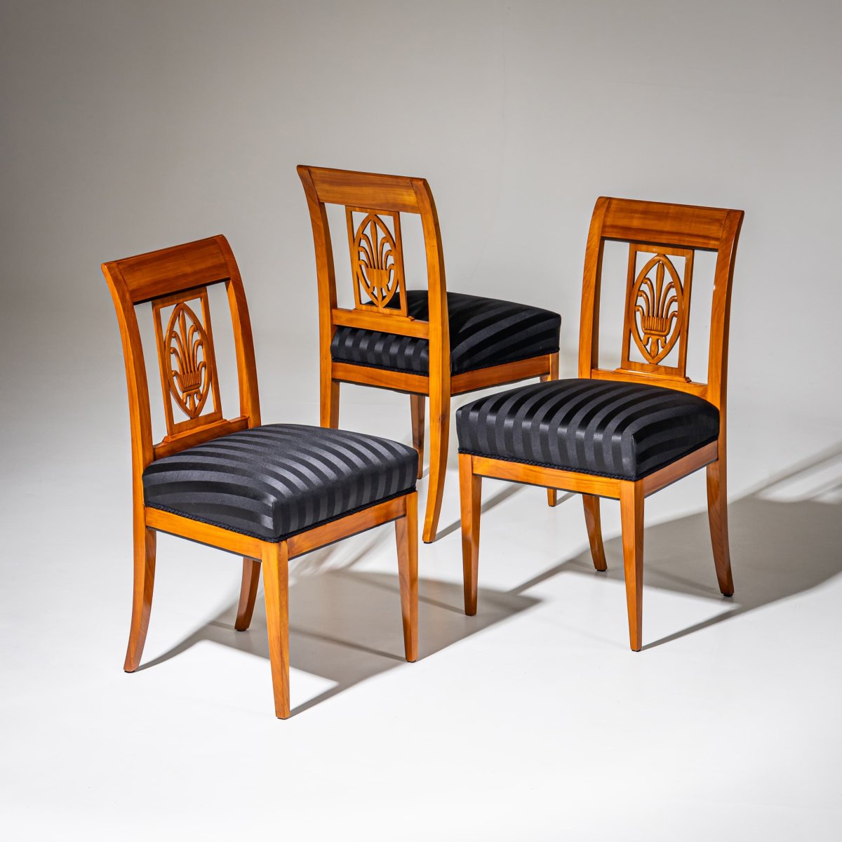 Set Of Six Biedermeier Dining Chairs, Early 19th Century-photo-2