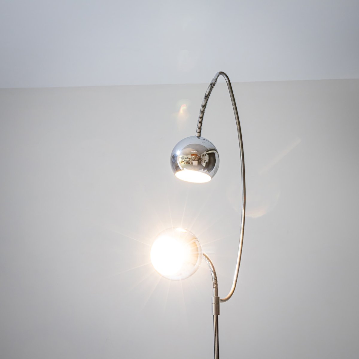 Lampadaire en chrome, probablement d'Italie, milieu du XXe siècle-photo-3