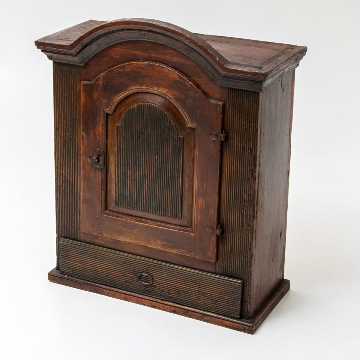 Petite armoire suspendue, XVIIIe siècle-photo-2