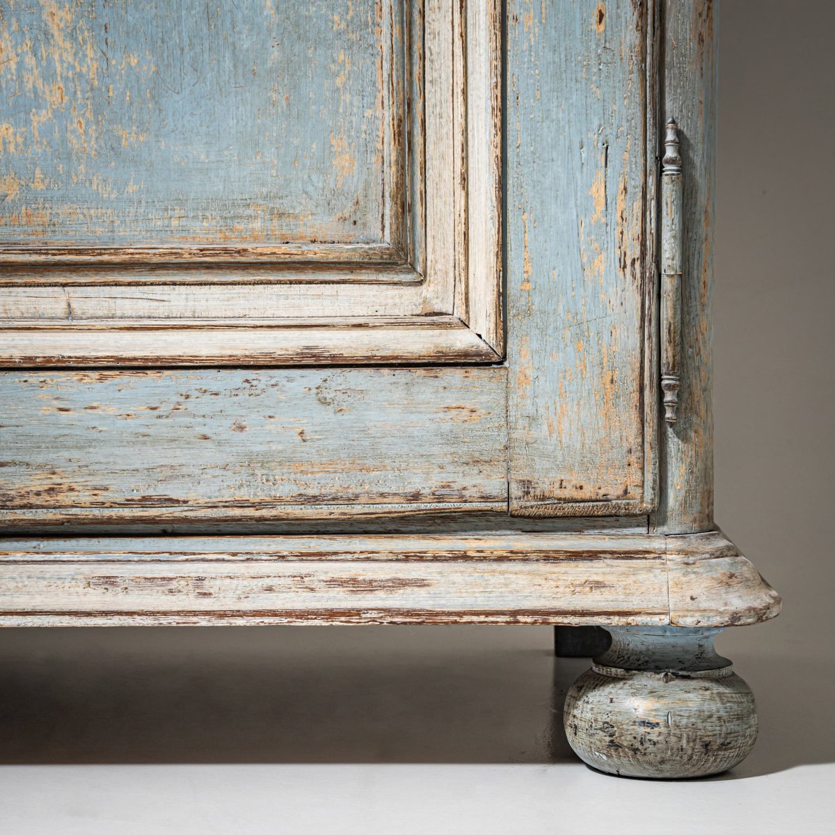Display Case, Late 18th / Early 19th Century-photo-3