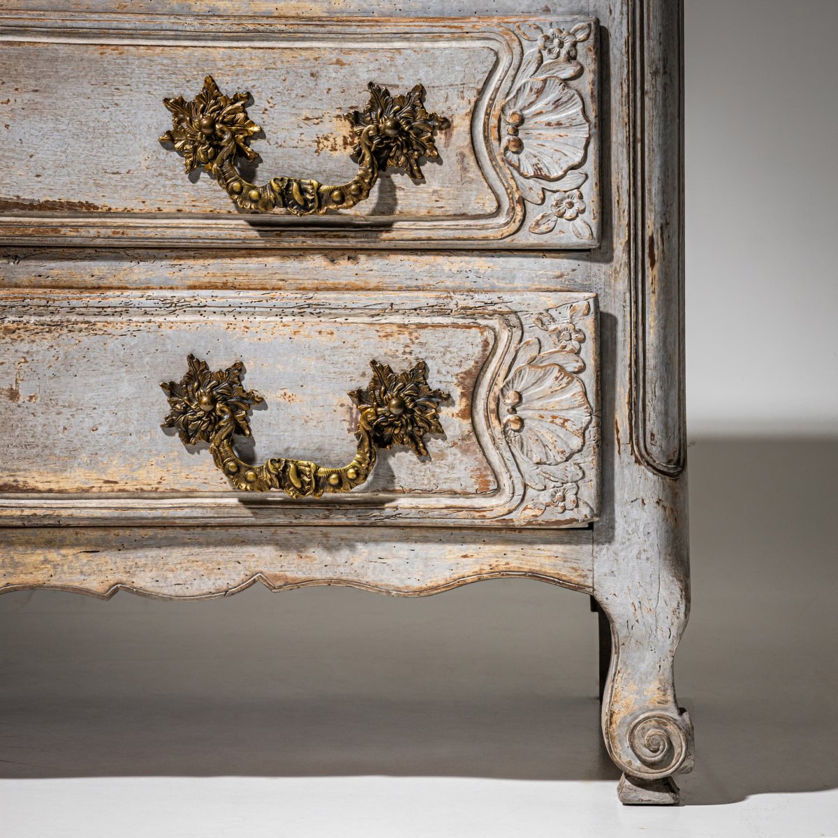 French Painted Chest Of Drawers, Mid-18th Century-photo-3