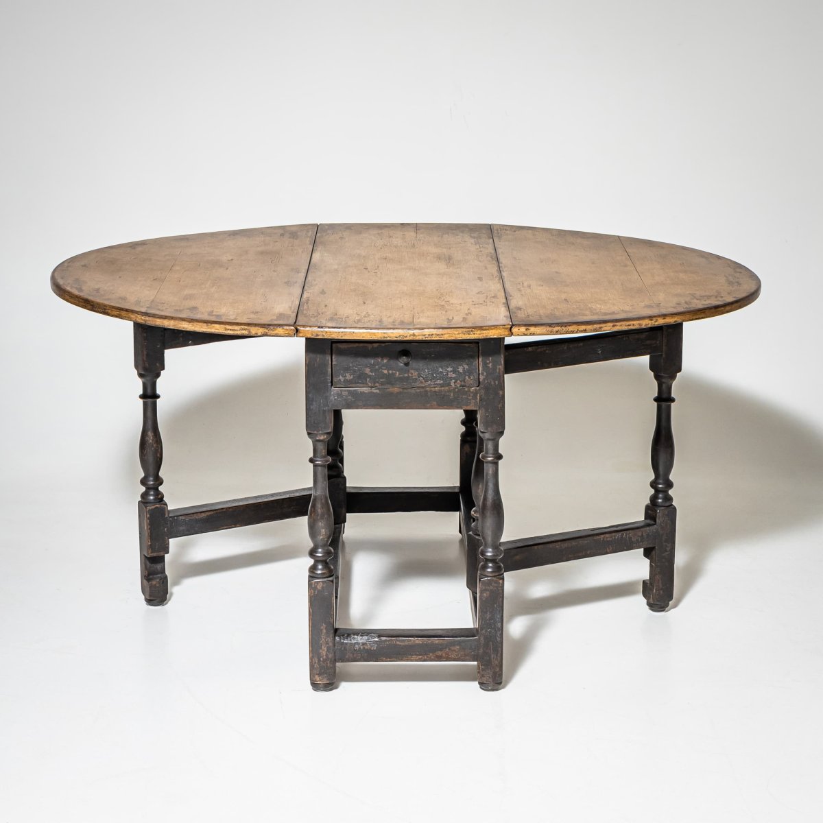 Table à abattants anglaise, milieu du XIXe siècle-photo-1