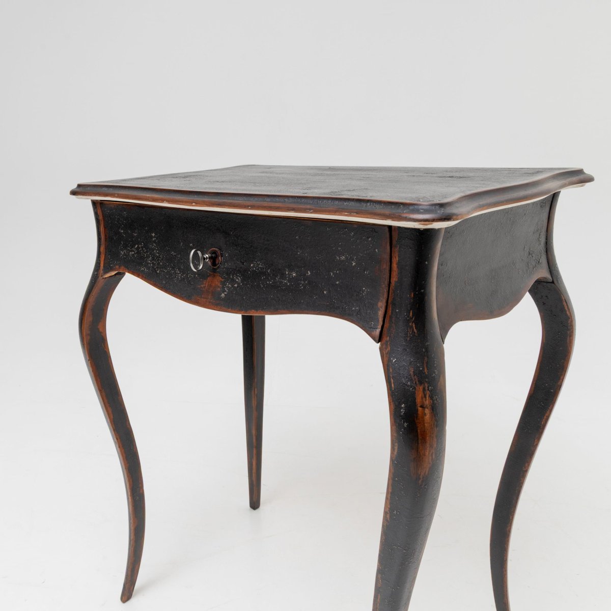 Table d'appoint de style baroque noir, fin du XIXe siècle-photo-4