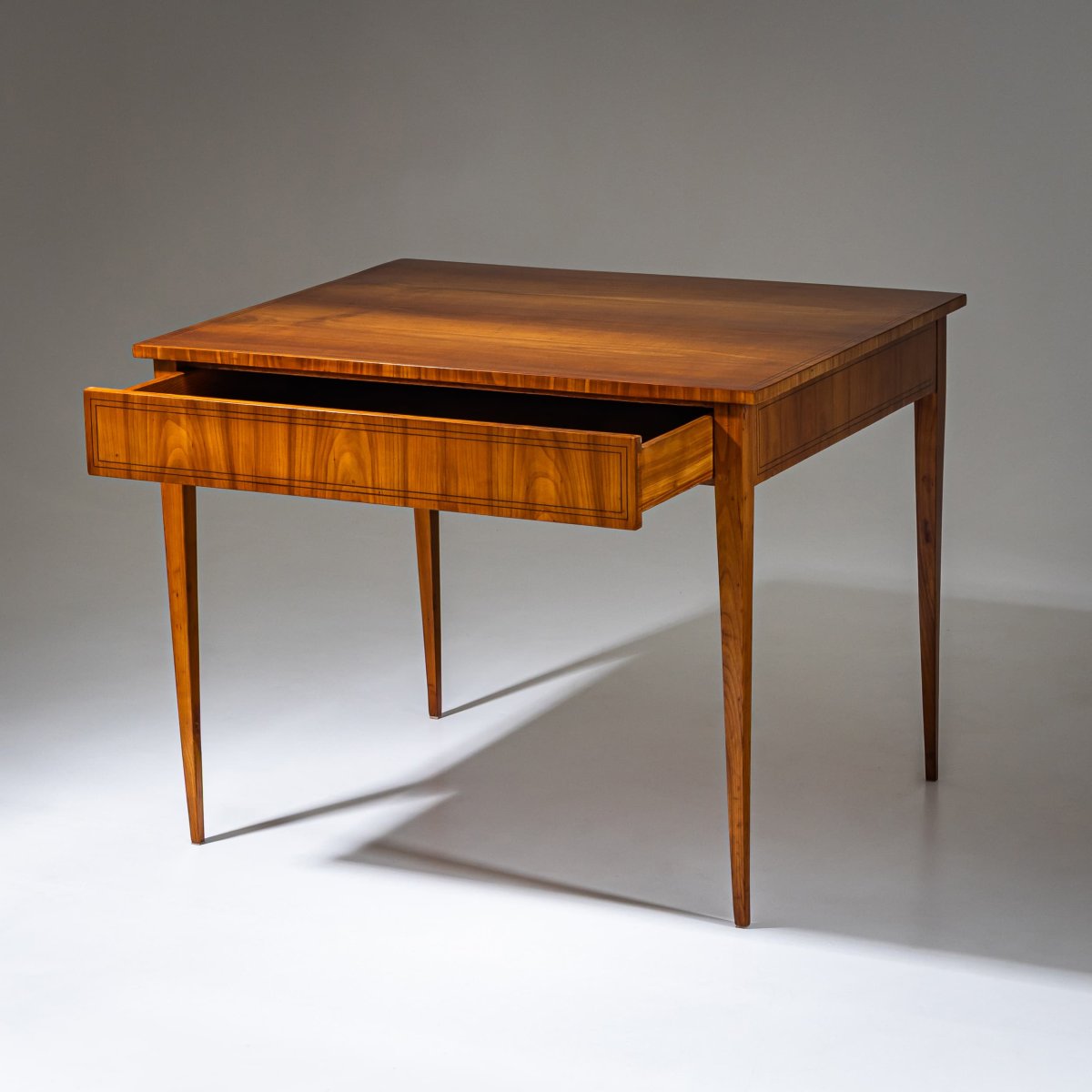 Table Biedermeier en merisier, vers 1820-photo-2
