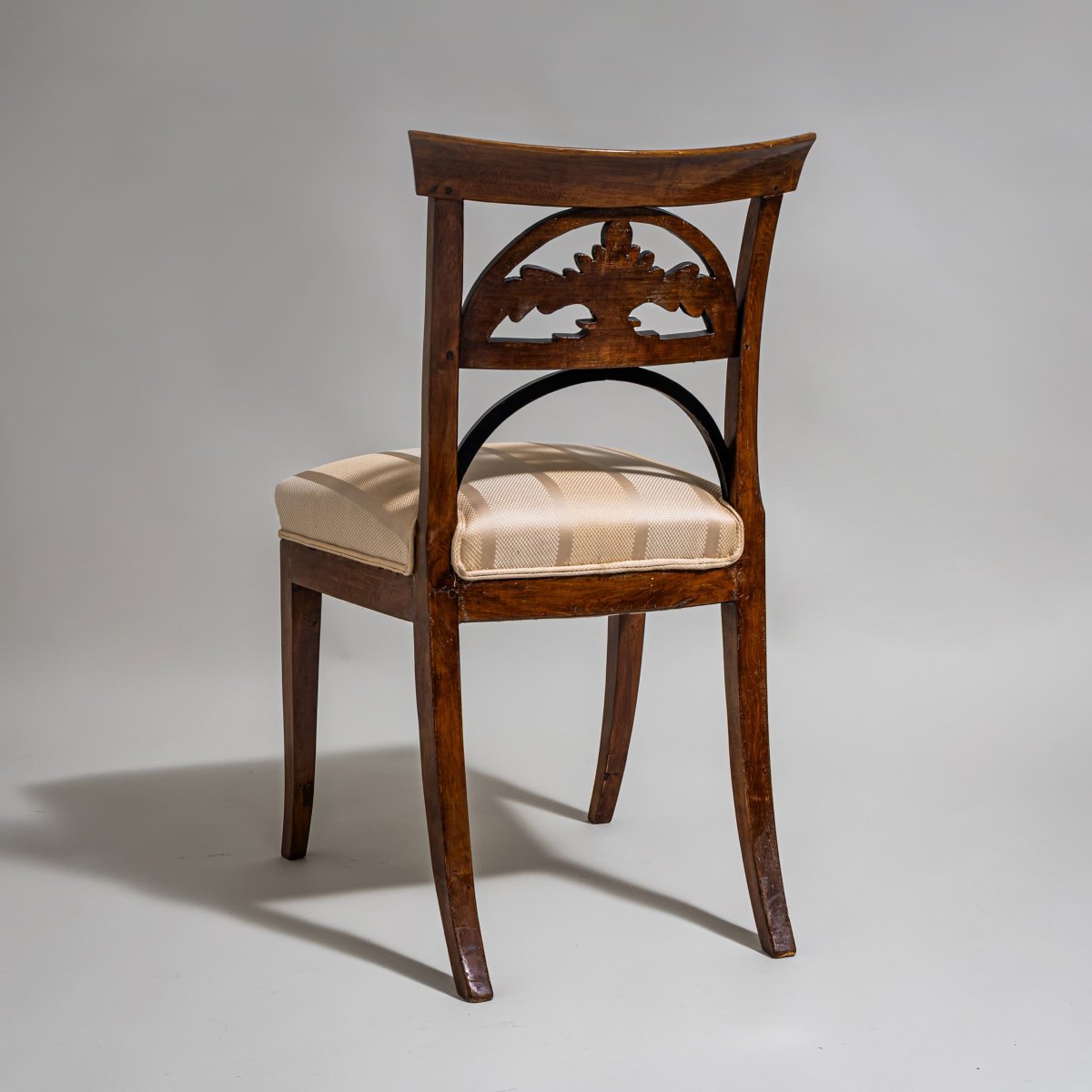 Chaise d'appoint de style Biedermeier, Allemagne centrale, vers 1835-1840-photo-5