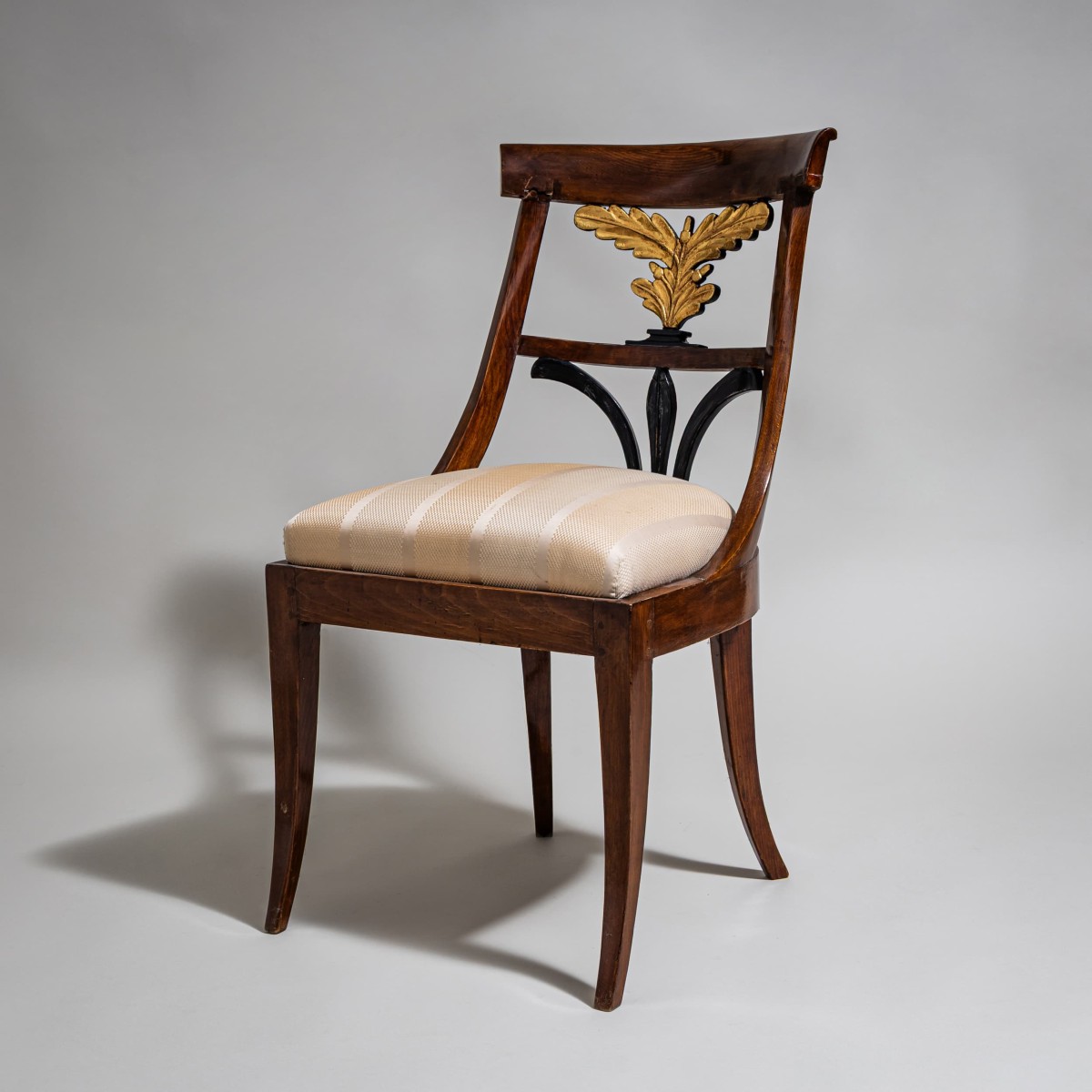 Chaise d'appoint de style Biedermeier, Allemagne centrale, vers 1835-1840