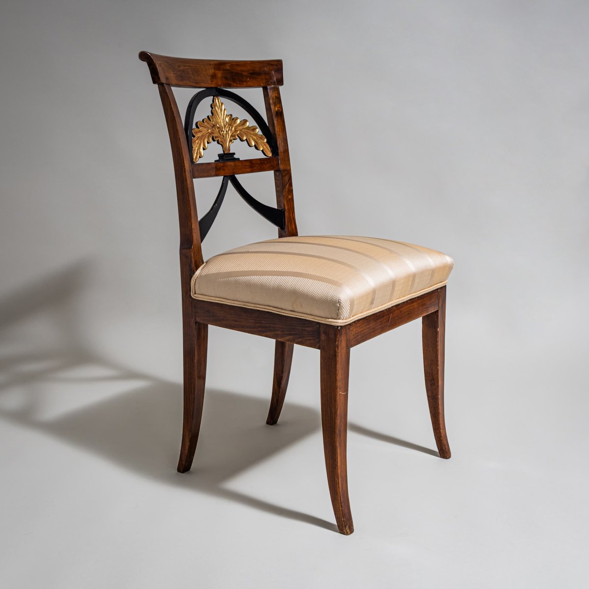 Chaise d'appoint de style Biedermeier, Allemagne centrale, vers 1835-1840-photo-2