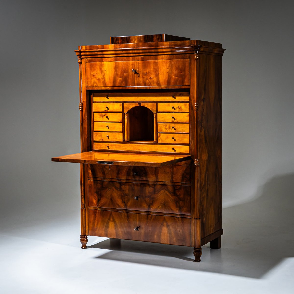 Secrétaire de style Biedermeier, vers 1840-photo-4