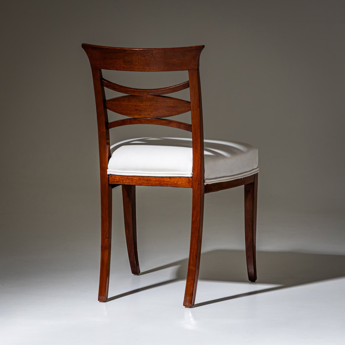 Lot de quatre chaises d'appoint de style Biedermeier, première moitié du XIXe siècle-photo-5