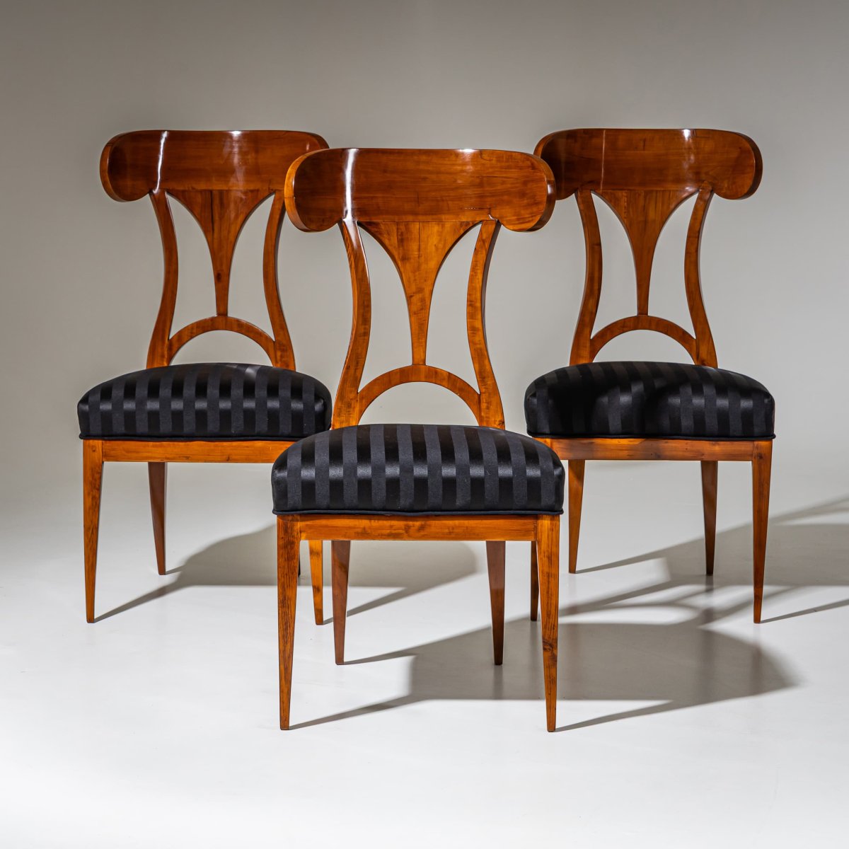 Set Of Six Biedermeier Chairs With Shovel-shaped Backs, Circa 1820-photo-1
