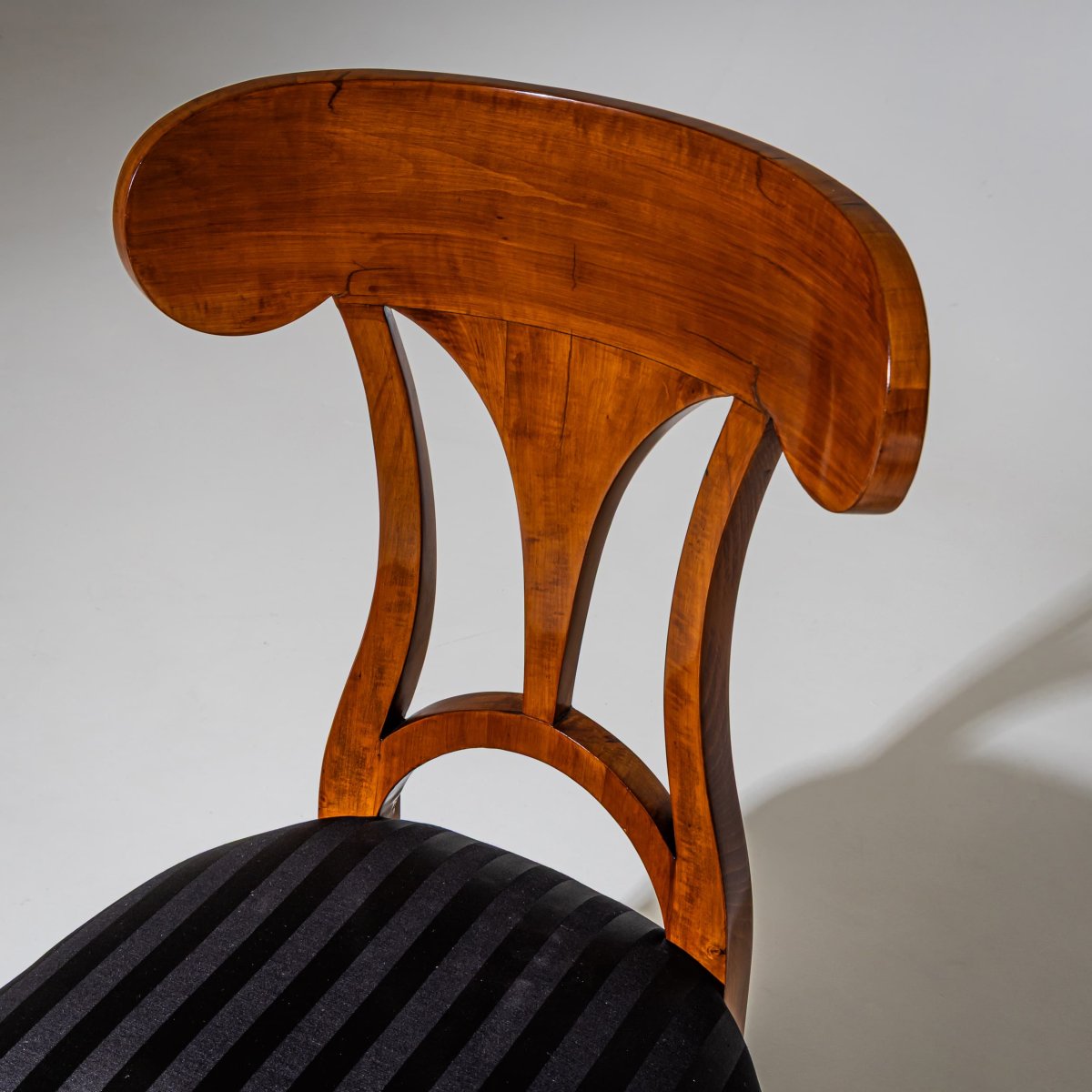 Set Of Six Biedermeier Chairs With Shovel-shaped Backs, Circa 1820-photo-2