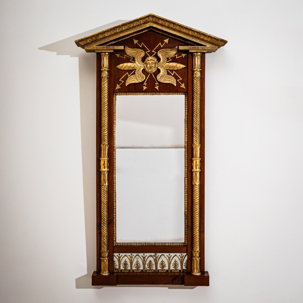 Miroir « Empire » de Johan Martin Berg, Göteborg / Suède, début du XIXe siècle