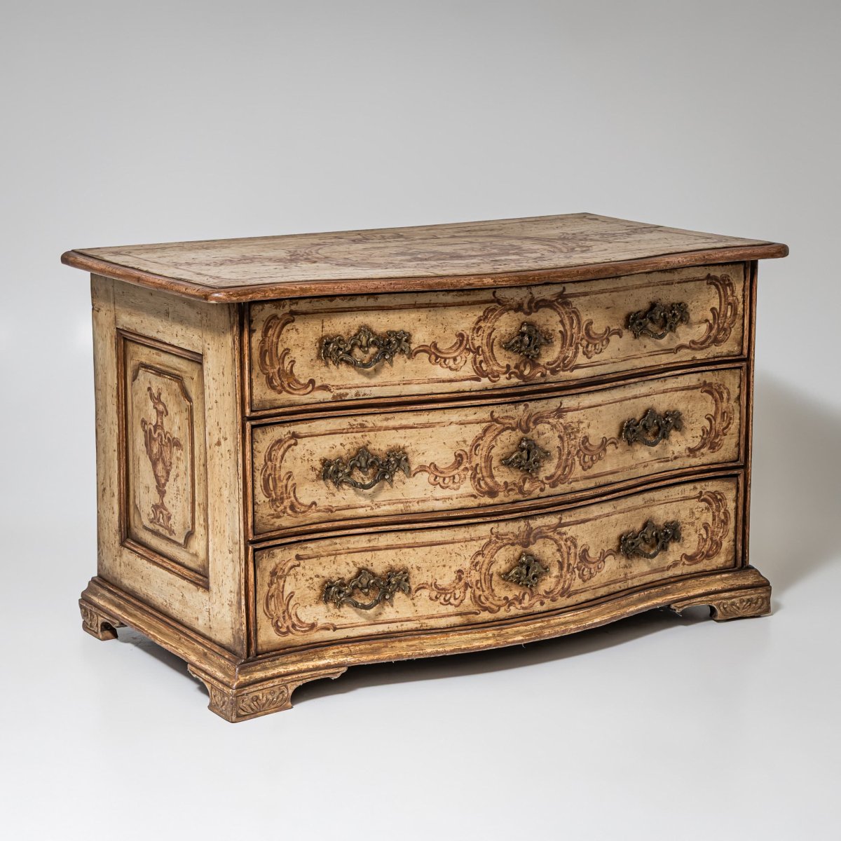 Commode baroque peinte à la main, XVIIIe siècle