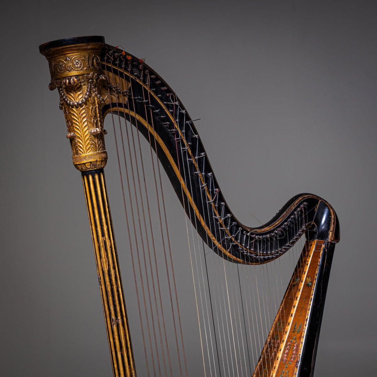 Pedal Harp With Figurative Decoration, Circa 1780-photo-3