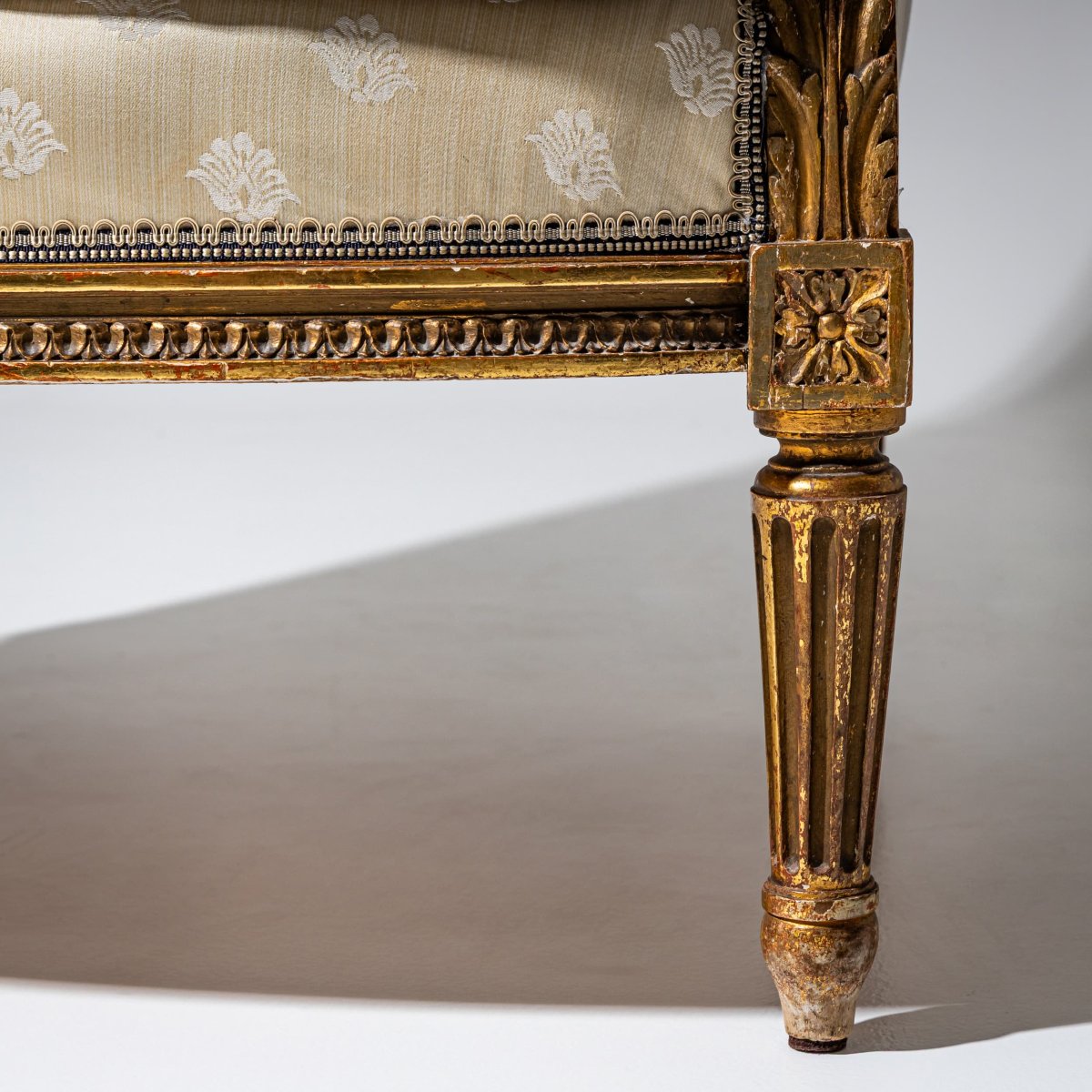 Fauteuil de style Louis XVI, France, seconde moitié du XIXe siècle-photo-4