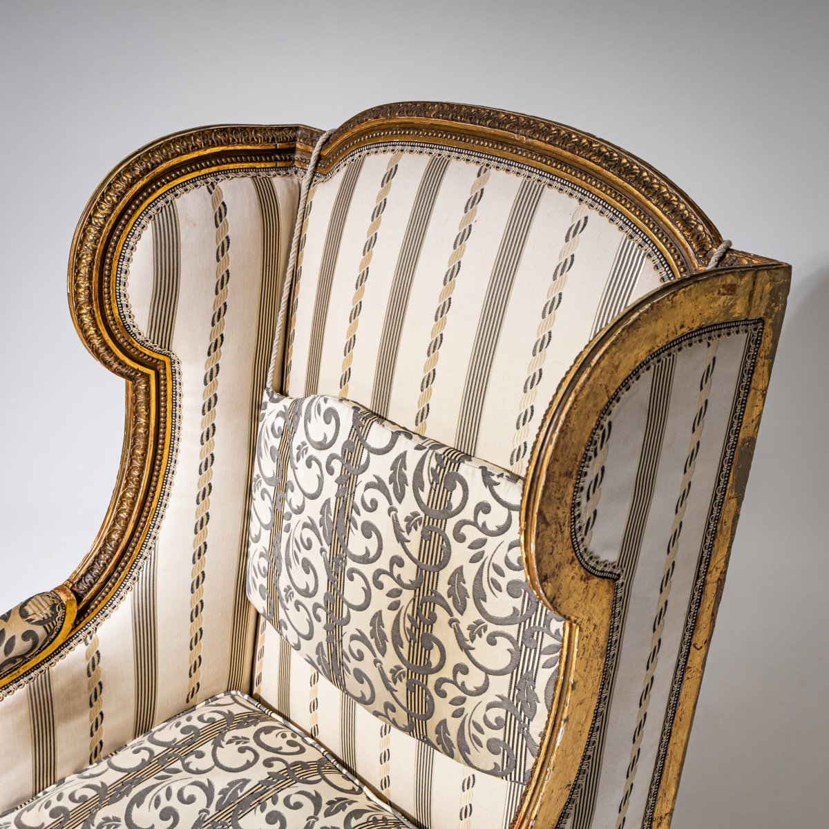 Fauteuil de style Louis XVI, France, seconde moitié du XIXe siècle-photo-1