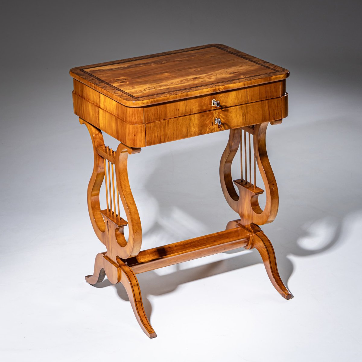 Table à coudre de style Biedermeier, probablement de Saxe, vers 1830-photo-2