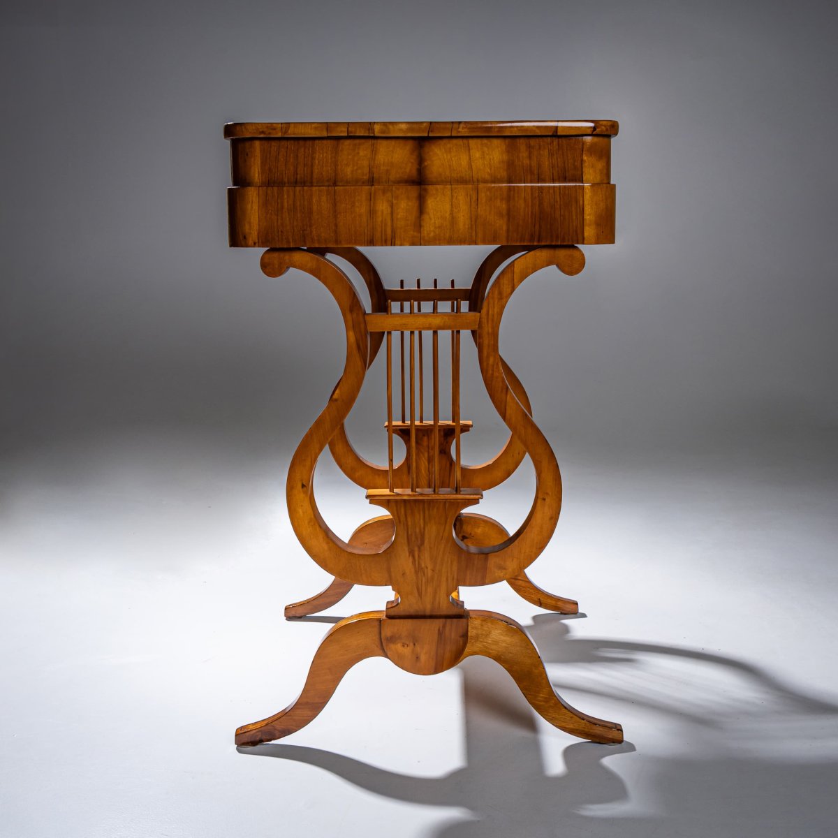 Table à coudre de style Biedermeier, probablement de Saxe, vers 1830-photo-3