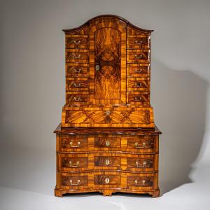 Baroque Walnut Desk With Sloping Front, Mid-18th Century