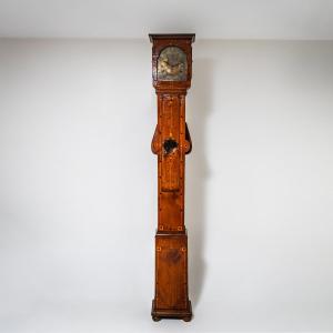 Horloge de parquet marquetée, XVIIIe siècle