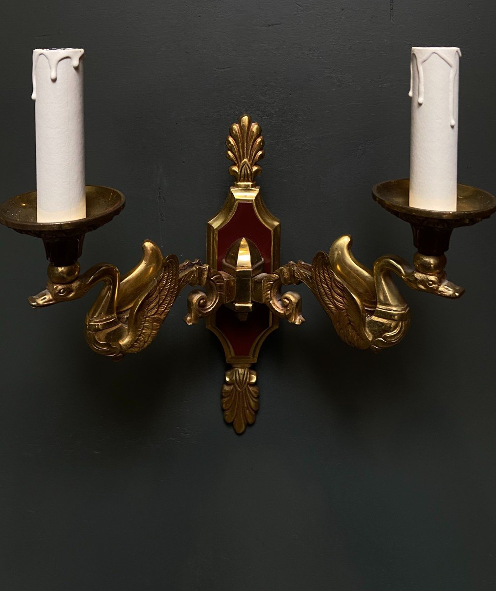 Paire d'Appliques à décor de cygnes, Fin XIXe 