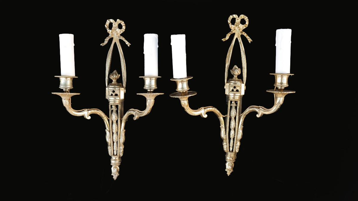 paire d'appliques en laiton doré, XIXème