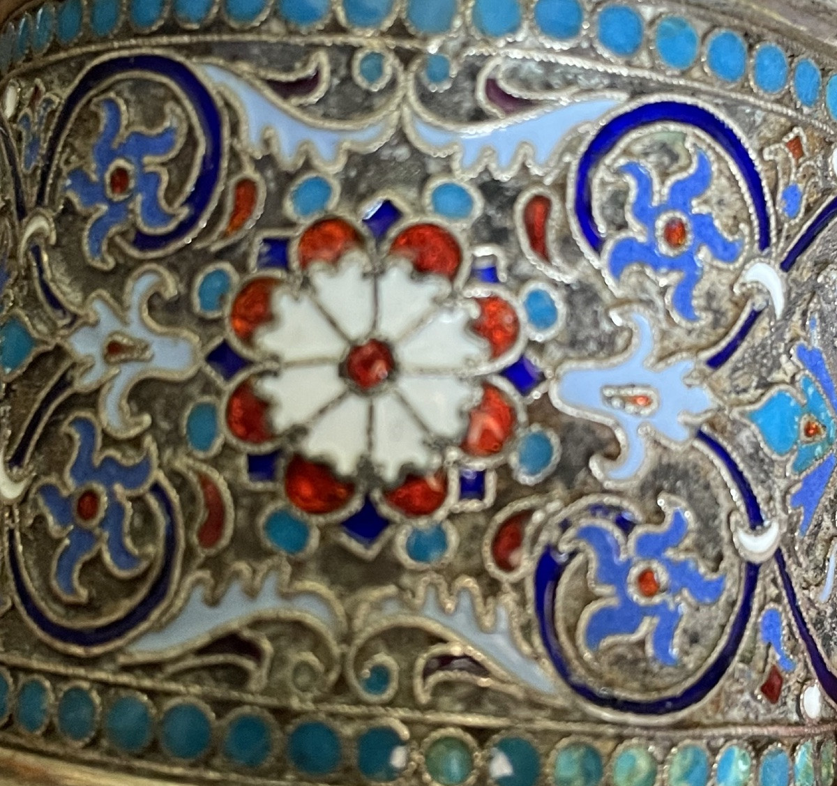 Paire de rondes serviettes russe en argent cloisonné -photo-4
