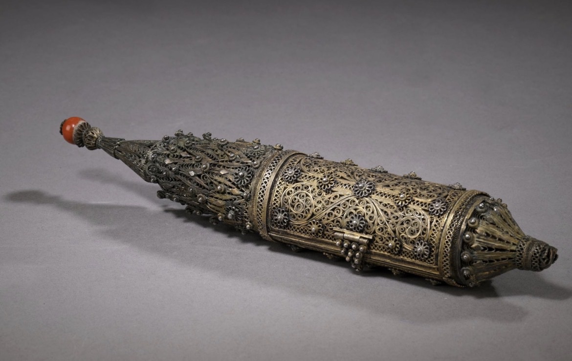 Étui judaic de Livre d'Esther en argent et corail époque Ottoman-photo-2