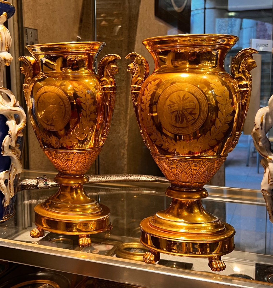 Paire De Vases En Porcelaine De Paris Style Troubadour époque Louis Philippe -photo-3