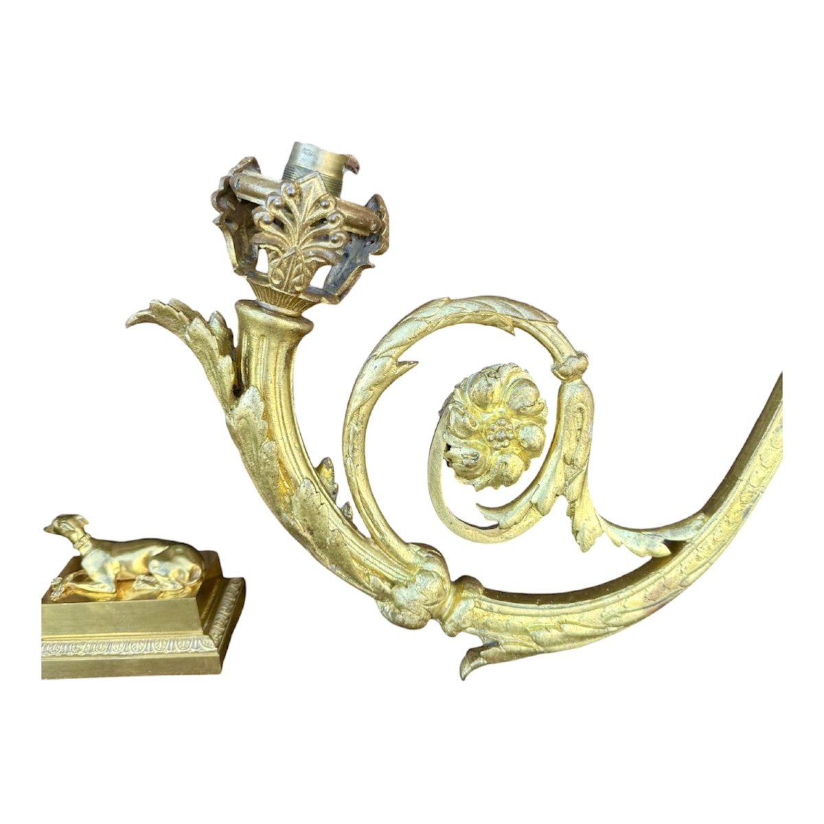 Pair Of Large Antique Candelabra In Chiseled And Gilded Bronze – Laurel Decoration-photo-3