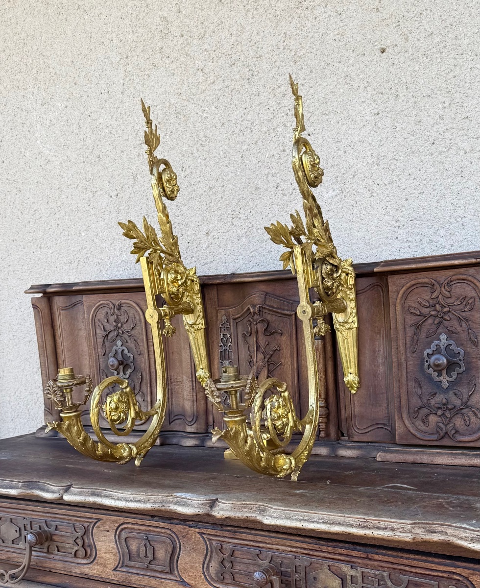 Pair Of Large Antique Candelabra In Chiseled And Gilded Bronze – Laurel Decoration-photo-5