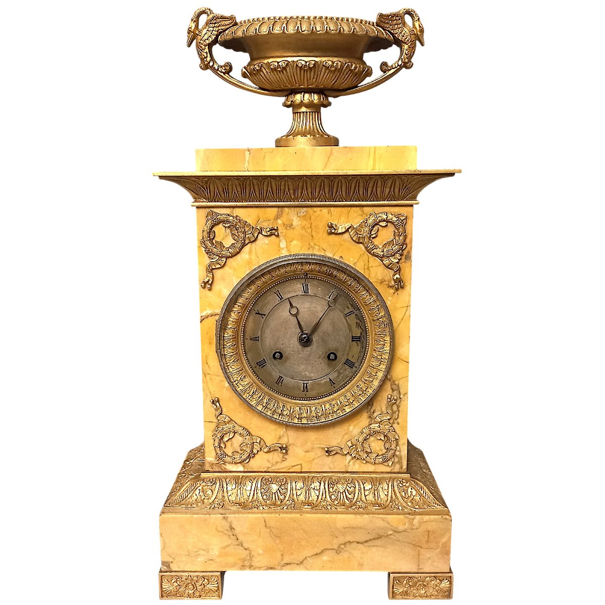 Pendule début XIXe en marbre et bronze