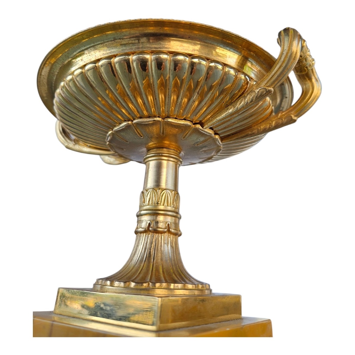 Paire de Coupes / Tazzas de Style Empire – Bronze Doré et Marbre Jaune de Sienne – XIXe Siècle-photo-2