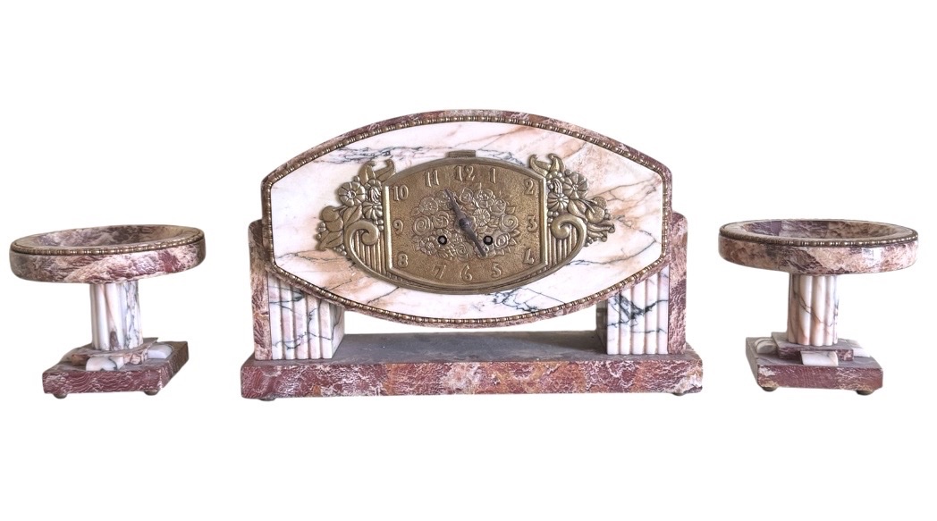 Garniture de Cheminée Art Déco en Marbre Rose & Bronze – Pendule + Cassolettes (1930)