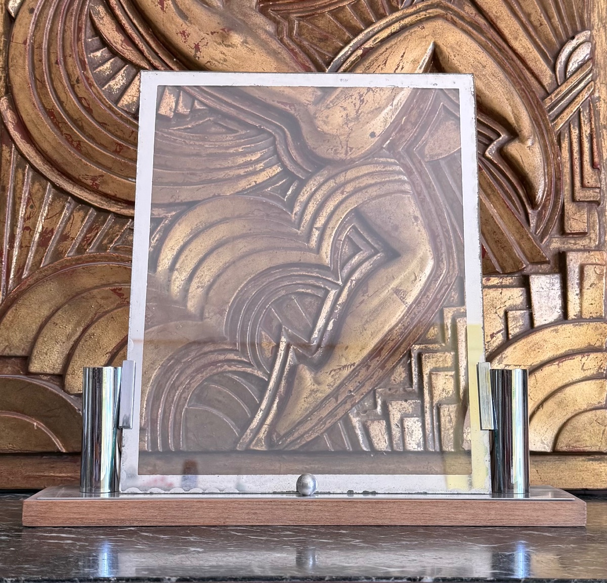 Large Art Deco Glass And Chrome Picture Frame On A Wooden Base-photo-3