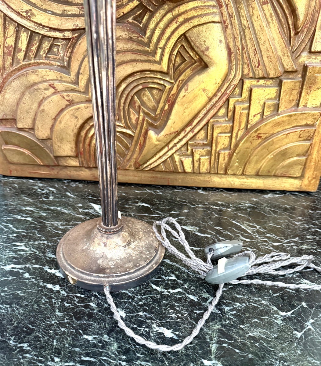 Lampe Art Déco en métal argenté — Fût cannelé & Abat-jour noir-photo-4