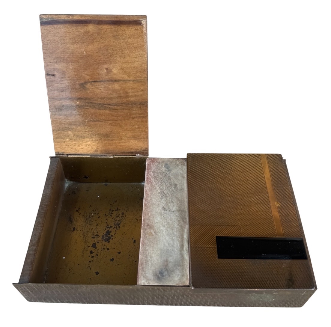 Art Deco Box, Guilloché Metal, Parchment, And Black Enamel-photo-2