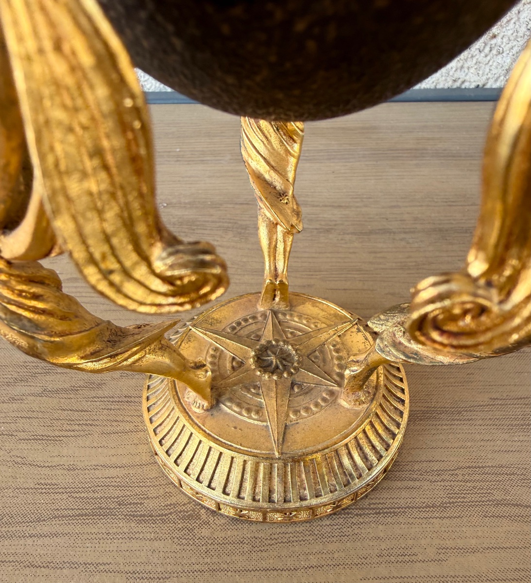 Œuf décoratif monté en bronze doré st Empire/néoclassique)-photo-5