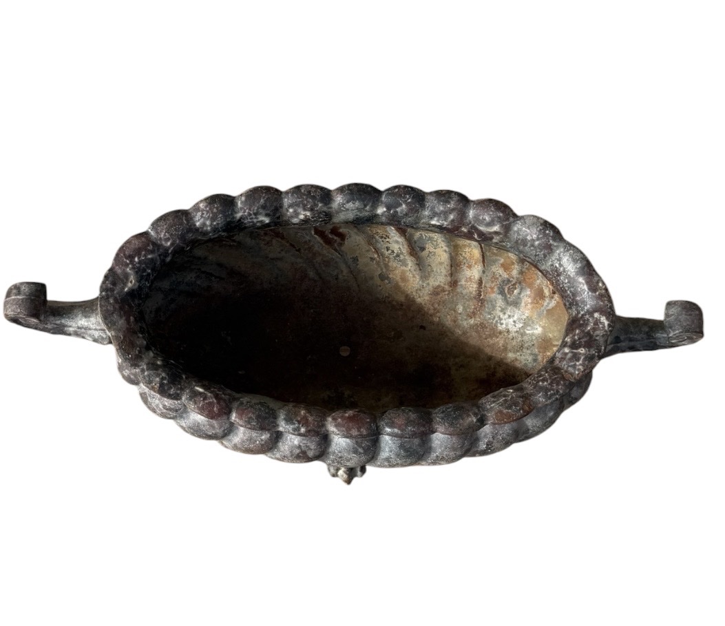 Louis XV-style Enameled Cast-iron Planter (circa 1900)-photo-2