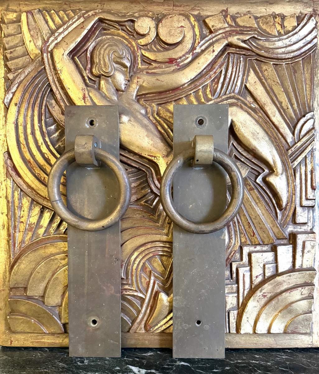 Deux grandes paires de poignées de tirage Art déco en bronze à anneaux mobiles, vers 1930-photo-6