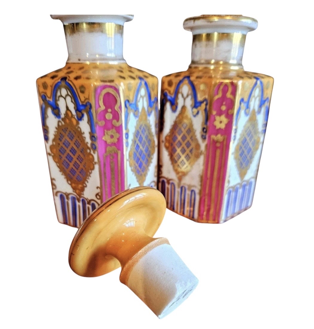 PAIRE DE FLACONS À PARFUM PORCELAINE DE PARIS VERS 1830-photo-6