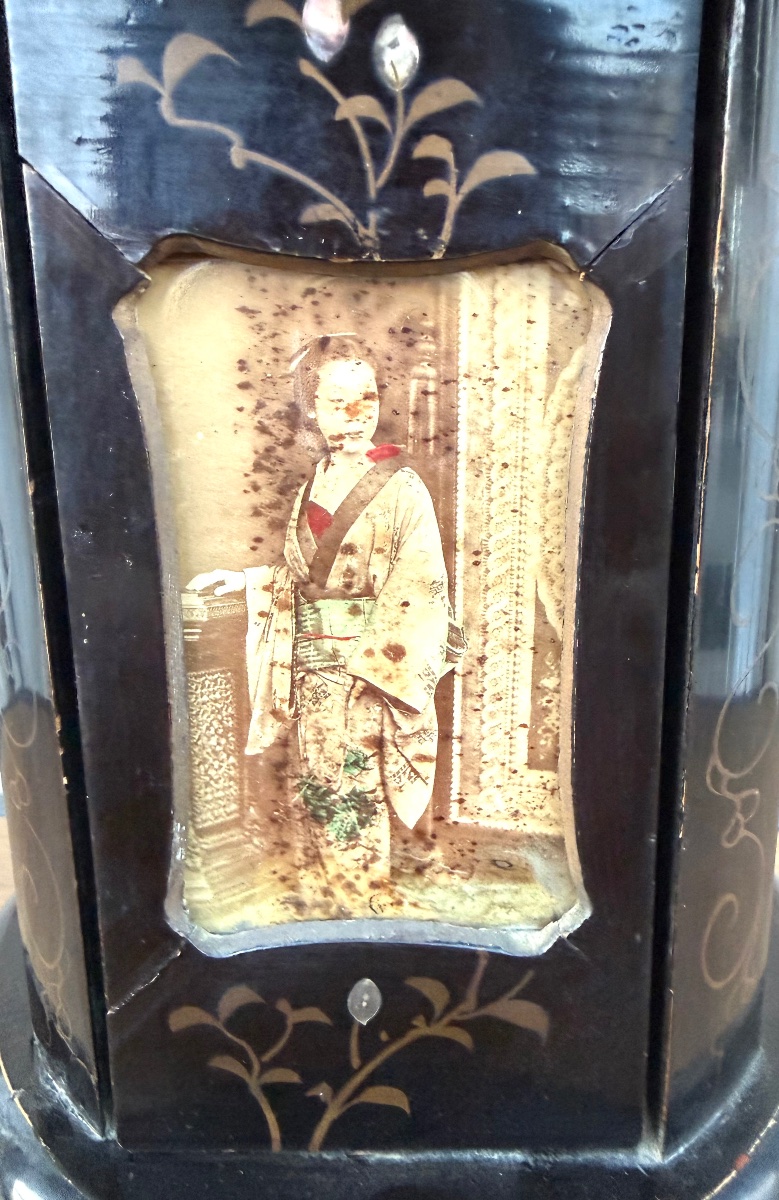Cave à cigares japonaise Ép Meiji Geishas en bois laqué noir & nacre-photo-5