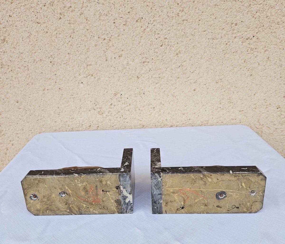 Pair Of Art Deco Bookends—bronze Bulls Signed “luca” On Veined Black Marble Bases-photo-2