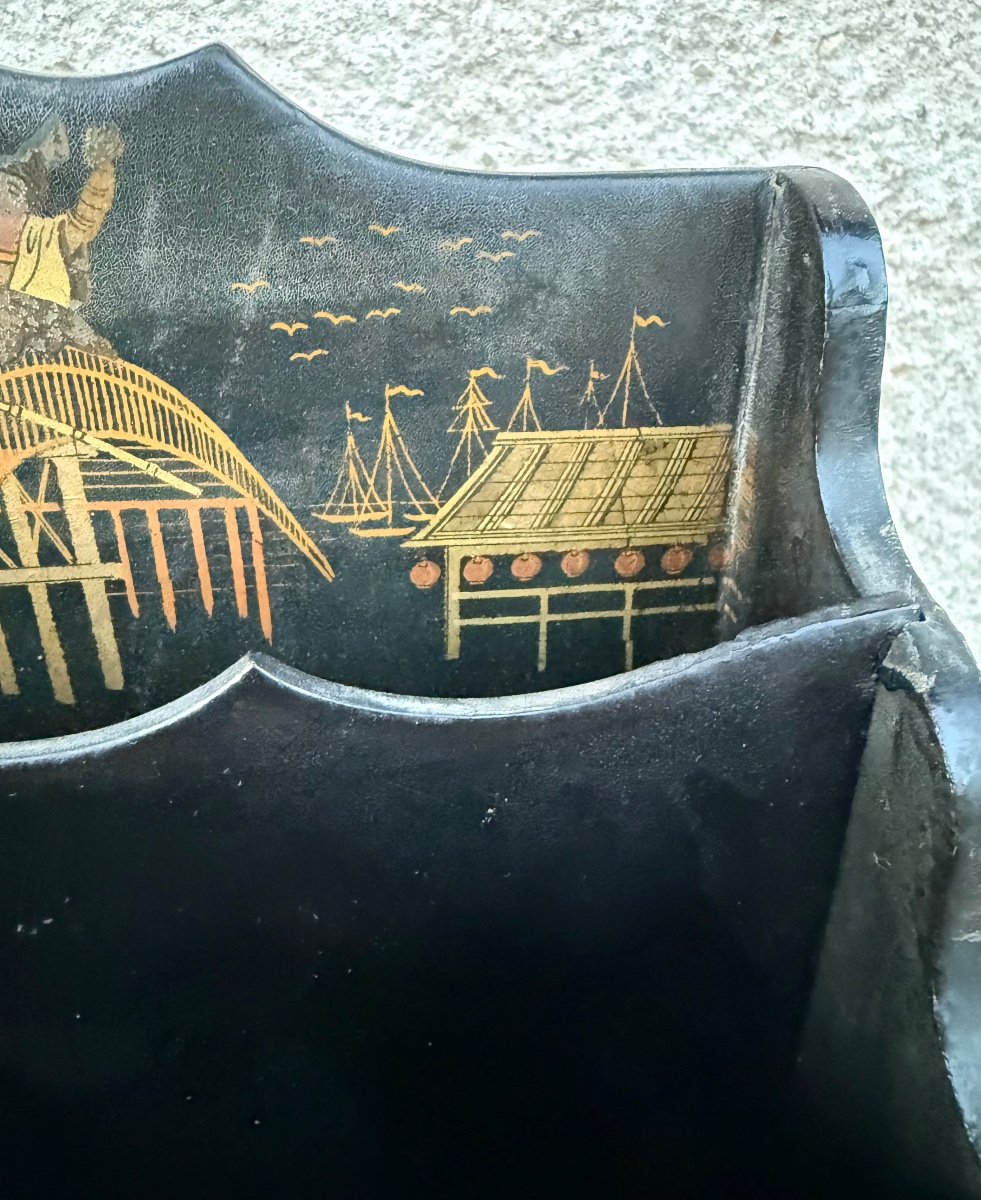 Porte-courrier  en bois laqué noir – Décor asiatique / Japonisant doré -photo-4