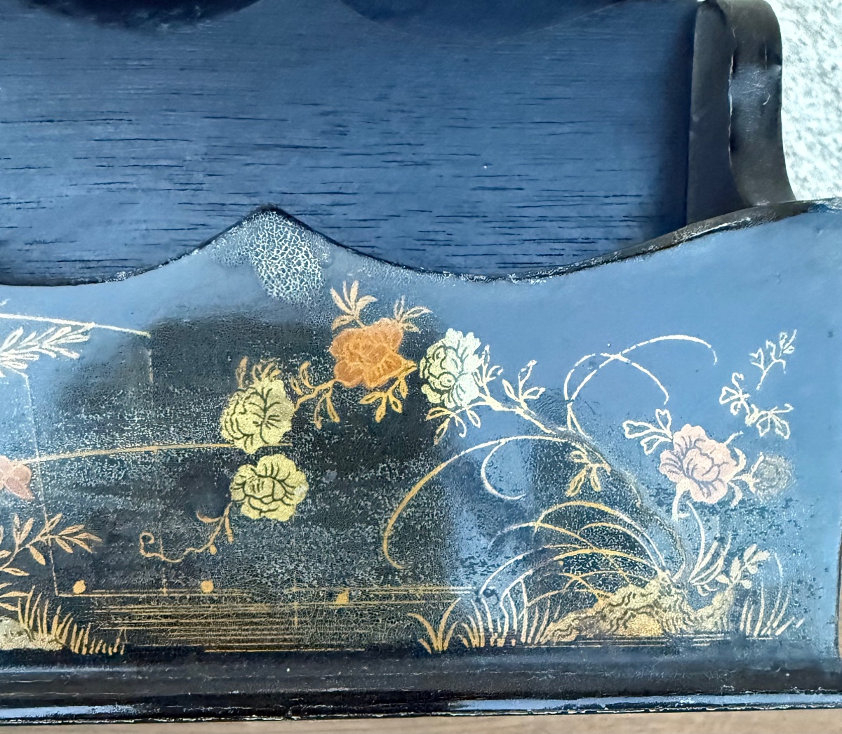 Porte-courrier  en bois laqué noir – Décor asiatique / Japonisant doré -photo-5