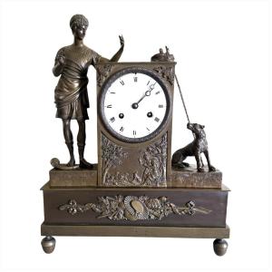 Pendule Empire / Restauration en bronze patiné “Le Berger et son Chien" (