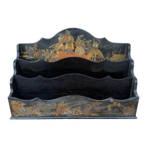 Black-lacquered Wooden Letter Holder – Asian-style / Gold-accented Japanese-inspired Design