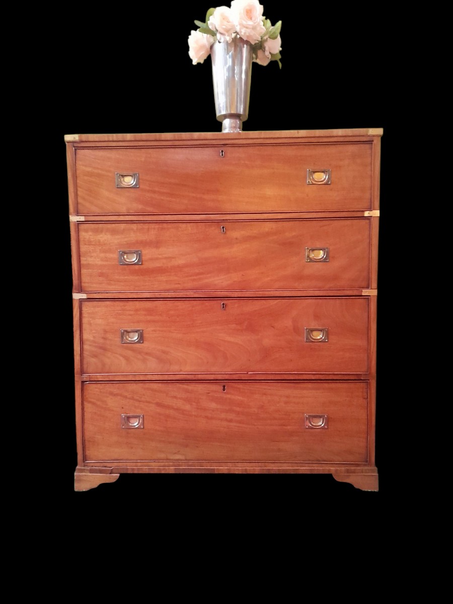 Commode 