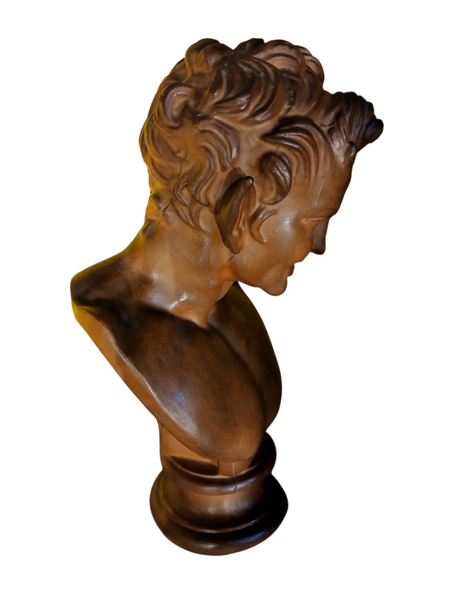 Sculpture  d'un faune-photo-3