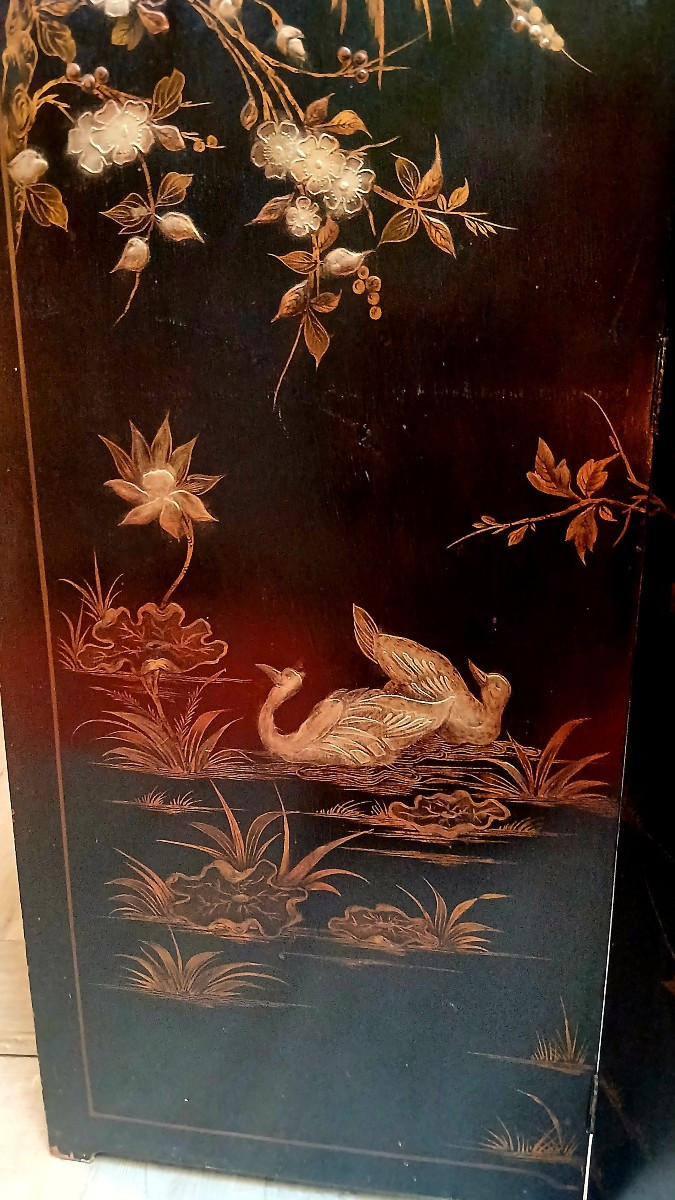 Japanese Screen-photo-4